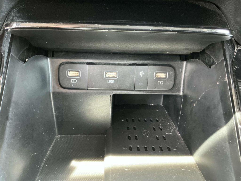 used 2022 Kia Sorento car, priced at $22,000