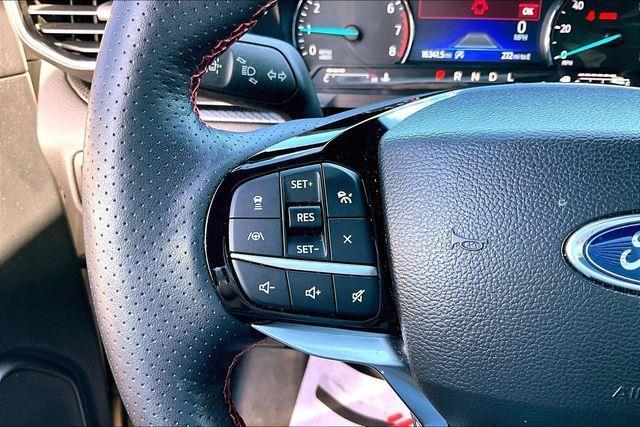 used 2023 Ford Explorer car, priced at $38,500