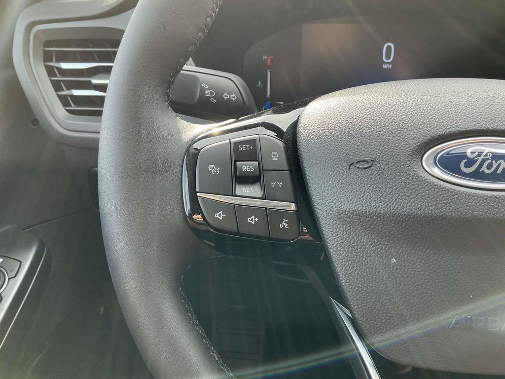 new 2025 Ford Escape car, priced at $28,500