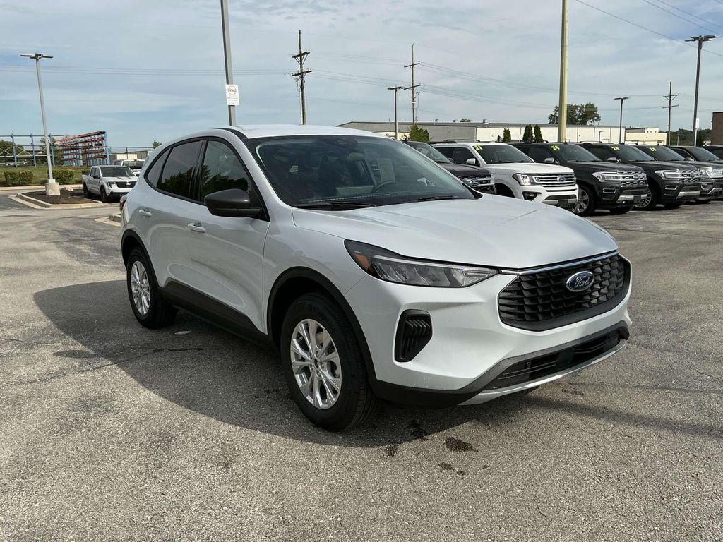 new 2025 Ford Escape car, priced at $28,500