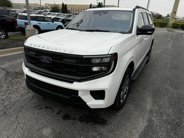 new 2025 Ford Expedition Max car, priced at $72,000