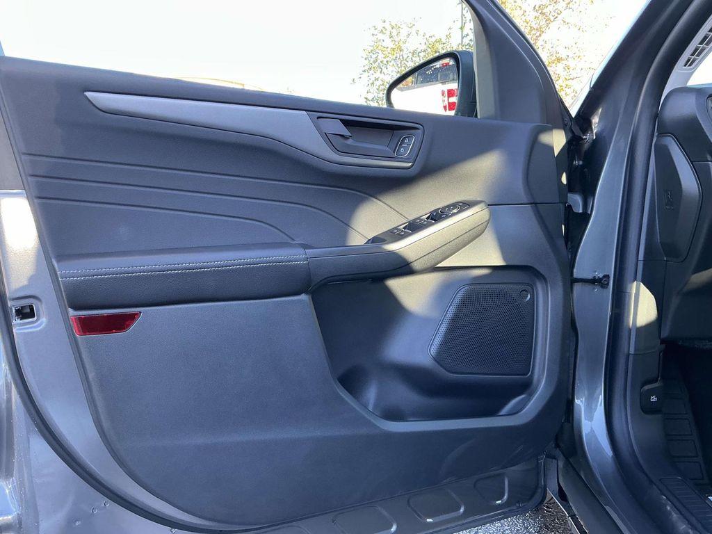 new 2025 Ford Escape car, priced at $26,000