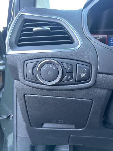 used 2024 Ford Edge car, priced at $33,500