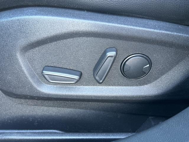 used 2024 Ford Edge car, priced at $33,500