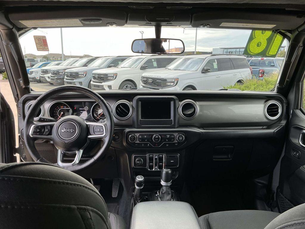 used 2018 Jeep Wrangler Unlimited car, priced at $24,000