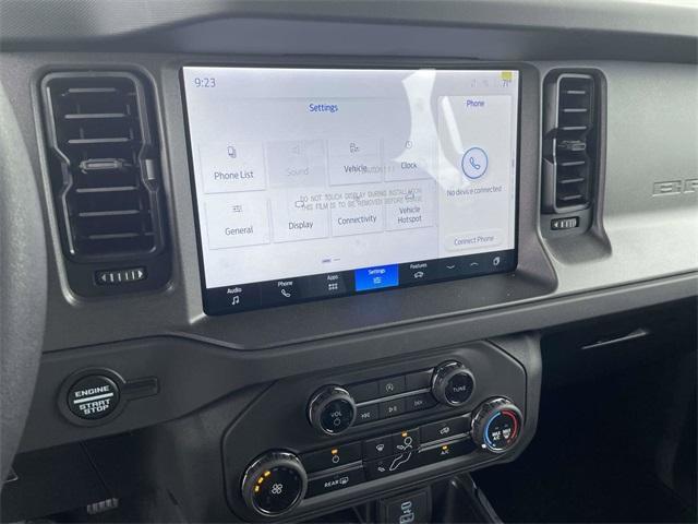 new 2025 Ford Bronco car, priced at $35,656