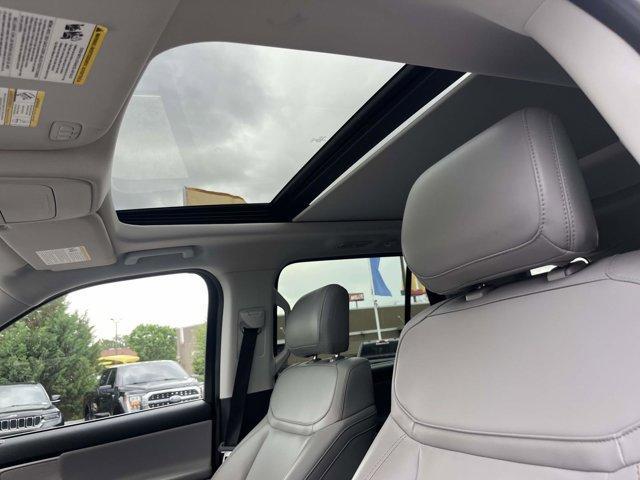 used 2025 Ford Expedition car, priced at $60,420