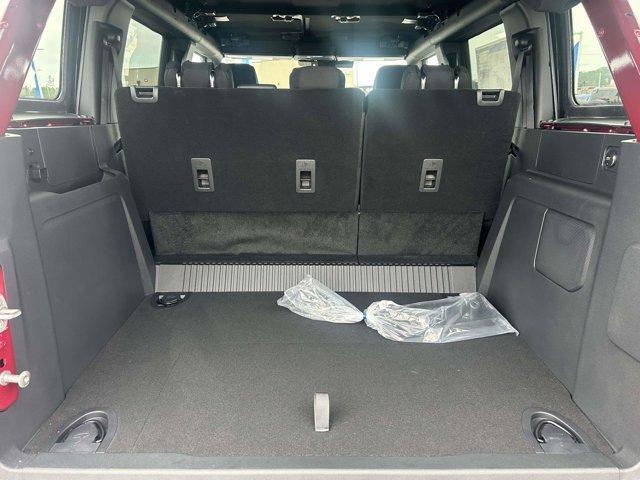 new 2025 Ford Bronco car, priced at $41,022