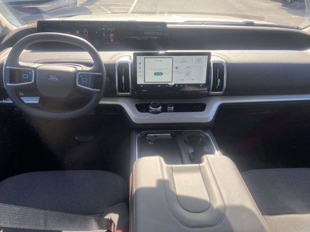 new 2025 Ford Expedition car, priced at $65,610