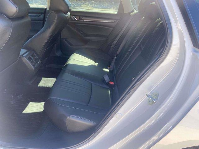 2021 Platinum White Pearl Honda Accord