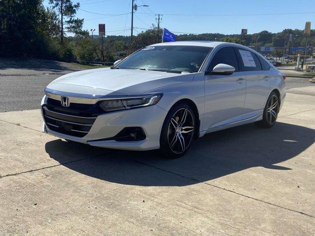 2021 Platinum White Pearl Honda Accord