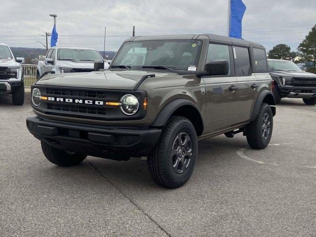 new 2025 Ford Bronco car, priced at $41,417