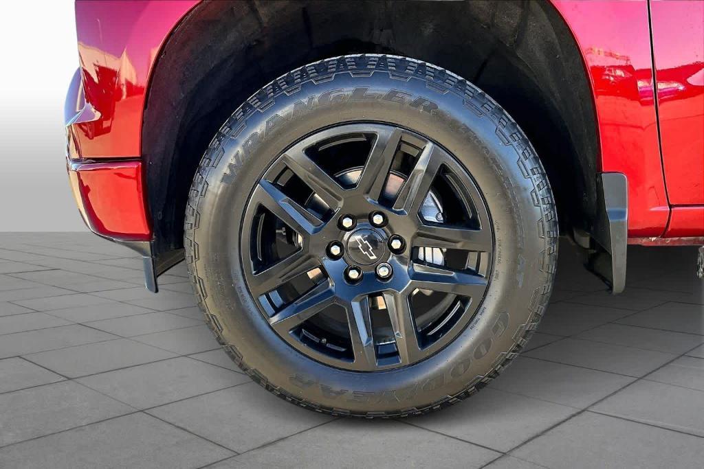 used 2024 Chevrolet Silverado 1500 car, priced at $40,638