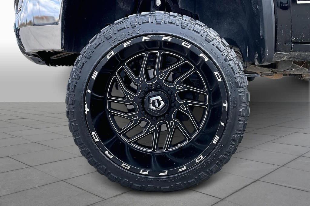 used 2018 GMC Sierra 1500 car, priced at $27,400