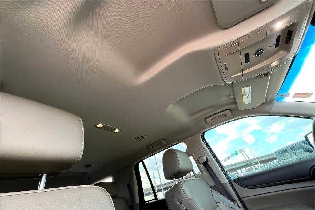 used 2017 GMC Yukon car, priced at $19,800