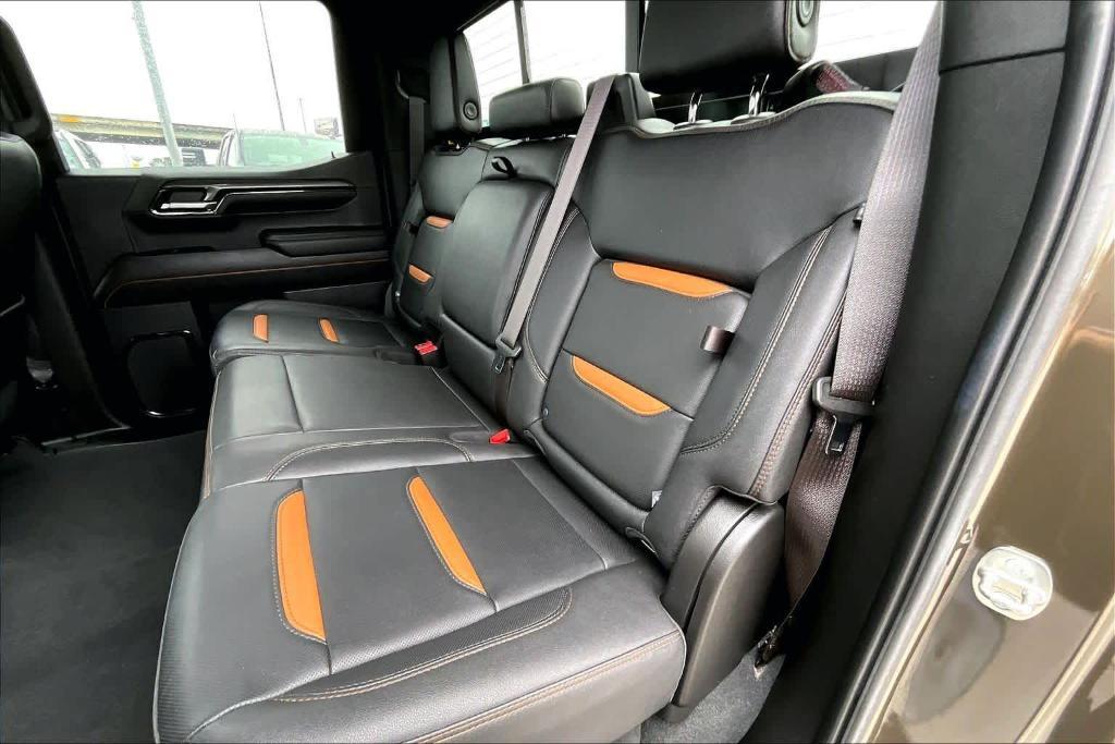used 2023 GMC Sierra 1500 car, priced at $45,900