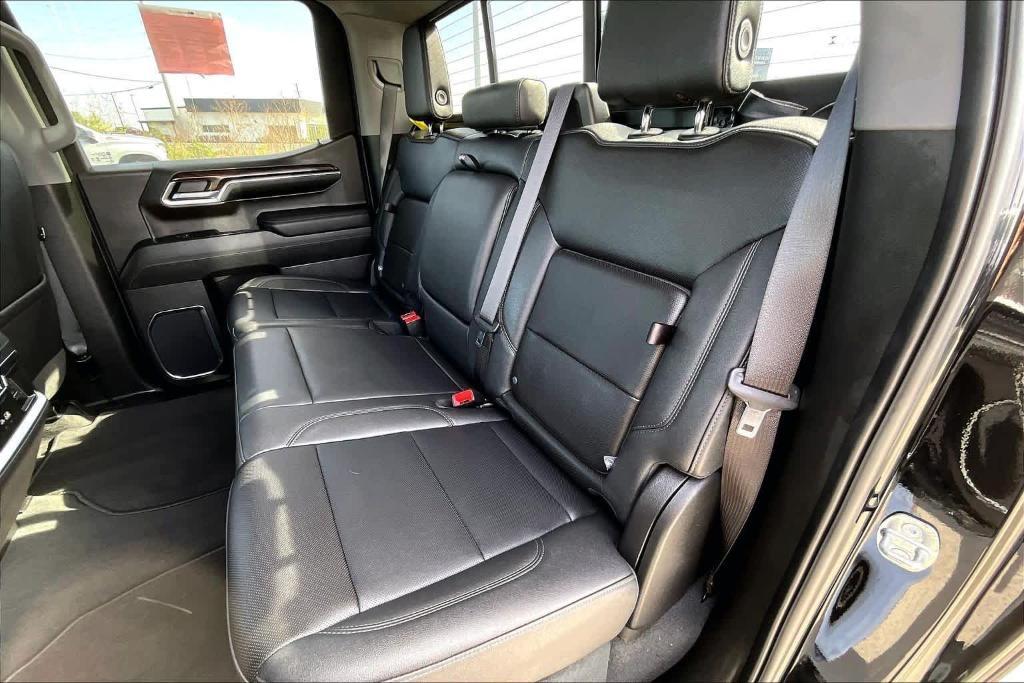 used 2024 GMC Sierra 1500 car, priced at $42,900