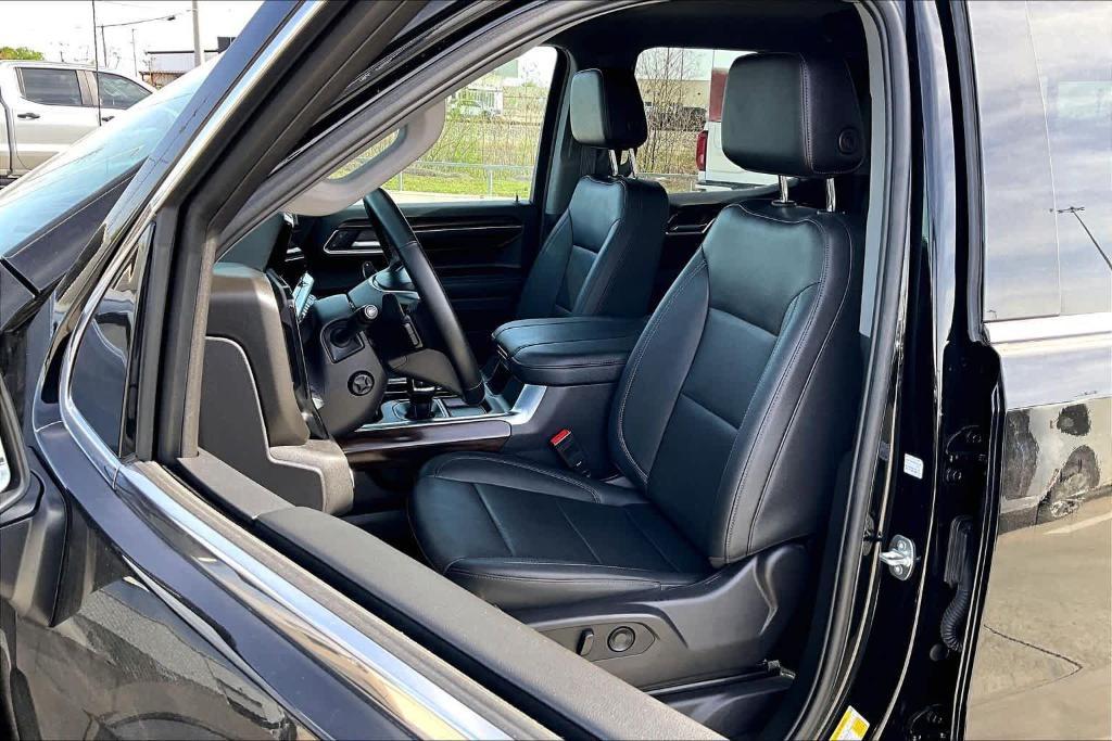 used 2024 GMC Sierra 1500 car, priced at $42,900