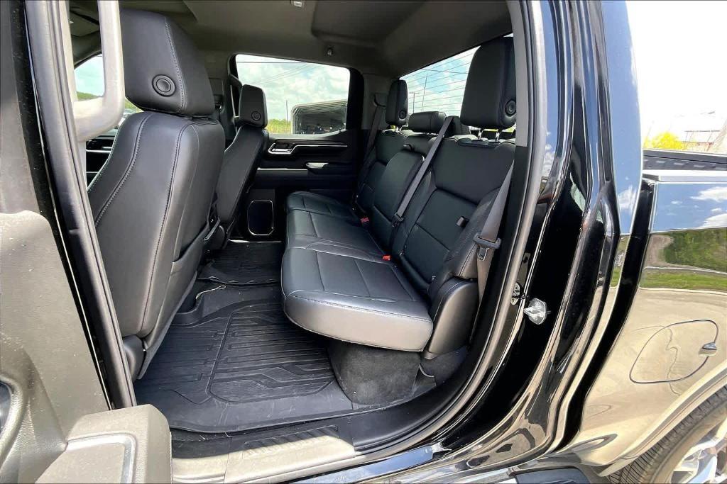 used 2024 GMC Sierra 1500 car, priced at $41,426