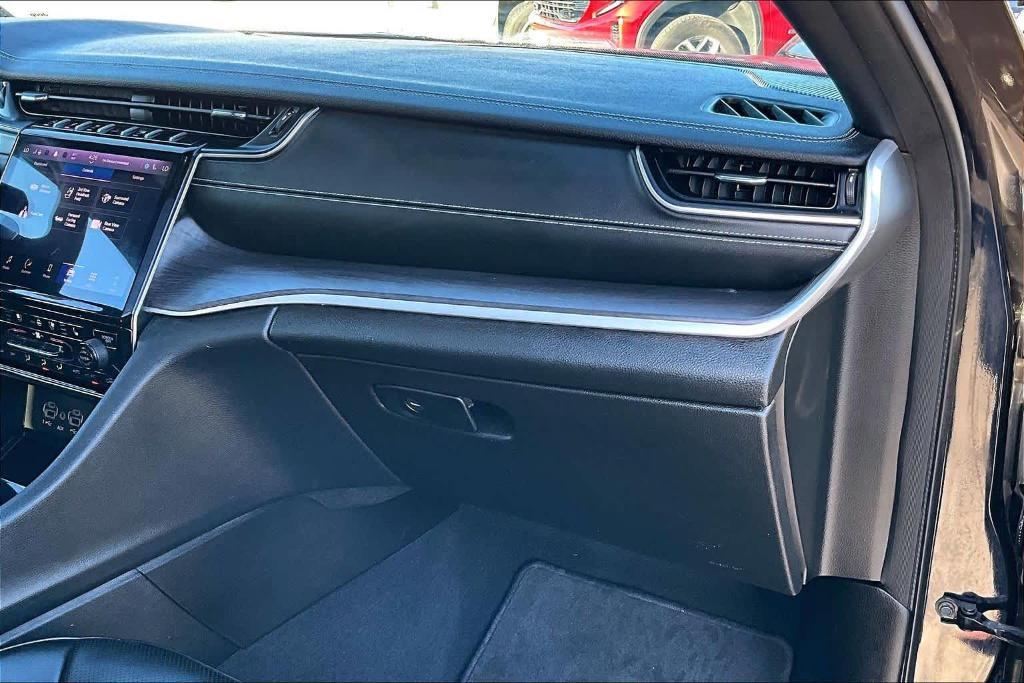 used 2025 Jeep Grand Cherokee L car, priced at $36,300