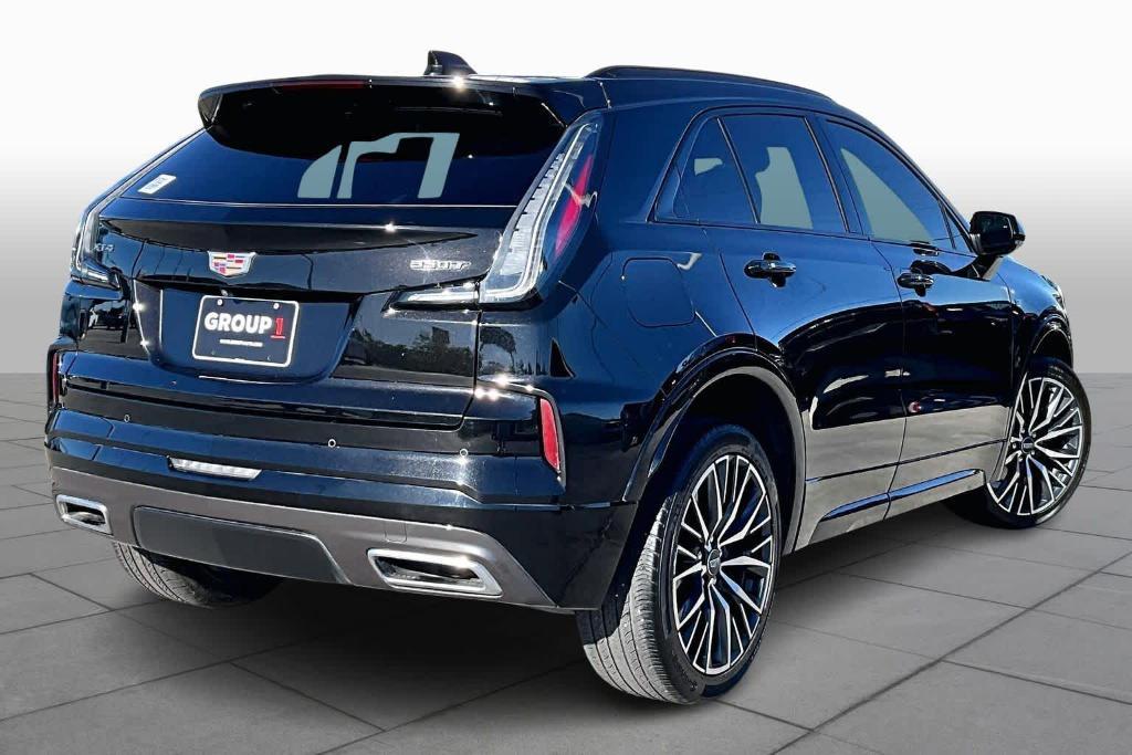 used 2024 Cadillac XT4 car, priced at $32,600