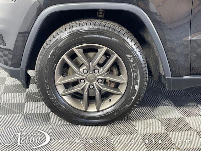 used 2016 Jeep Grand Cherokee car, priced at $10,775