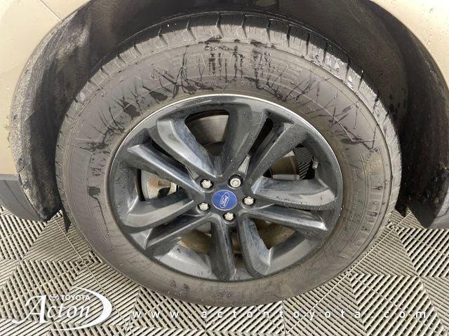 used 2020 Ford Edge car, priced at $17,000
