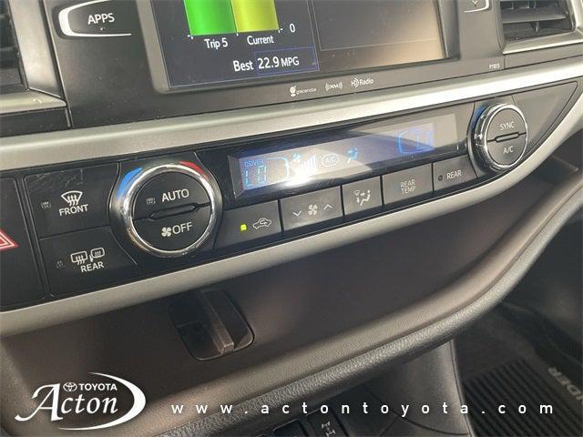 2019 Celestial Silver Metallic Toyota Highlander