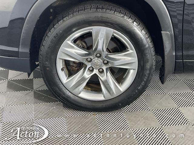 used 2015 Toyota Highlander car, priced at $17,271