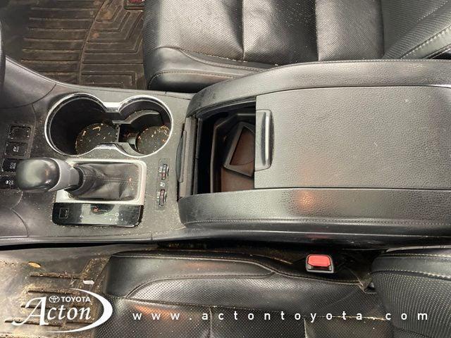 used 2015 Toyota Highlander Hybrid car, priced at $12,495