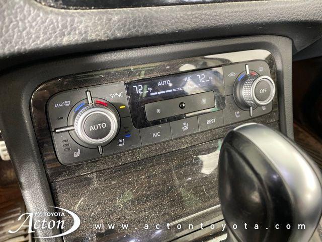 used 2016 Volkswagen Touareg car, priced at $10,000