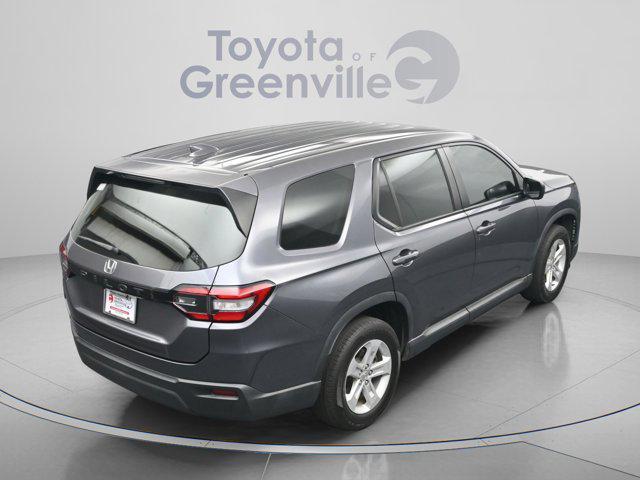 used 2023 Honda Pilot car, priced at $28,991