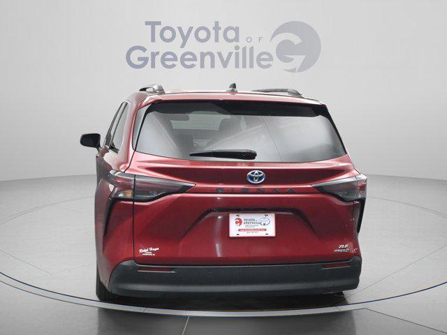 used 2023 Toyota Sienna car, priced at $37,992