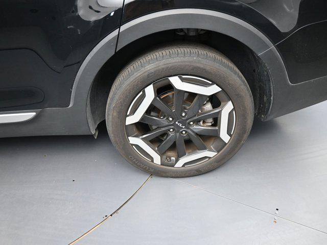 used 2025 Kia Telluride car, priced at $34,891