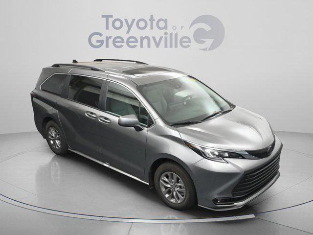 used 2026 Toyota Sienna car, priced at $49,491