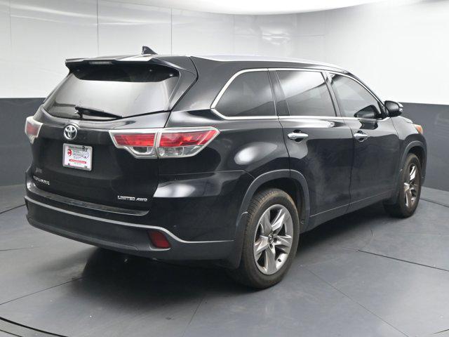 used 2016 Toyota Highlander car, priced at $19,891