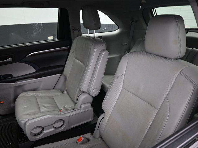 used 2016 Toyota Highlander car, priced at $19,891