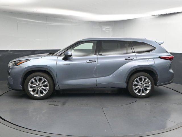 used 2020 Toyota Highlander Hybrid car, priced at $31,991