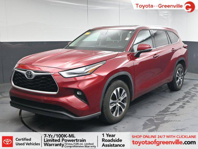used 2022 Toyota Highlander car, priced at $29,491
