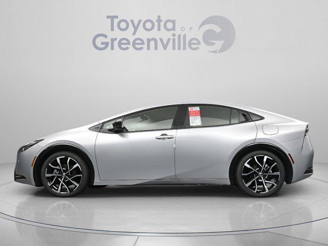 new 2025 Toyota Prius Plug-In Hybrid car, priced at $40,719