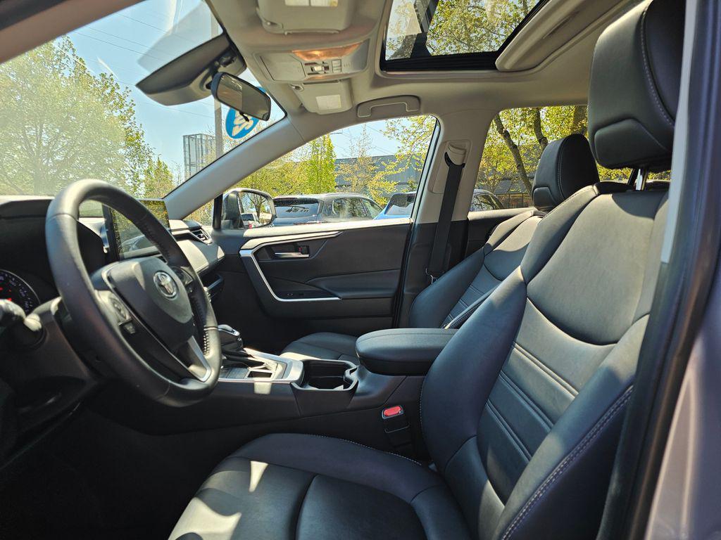 used 2021 Toyota RAV4 car, priced at $30,423