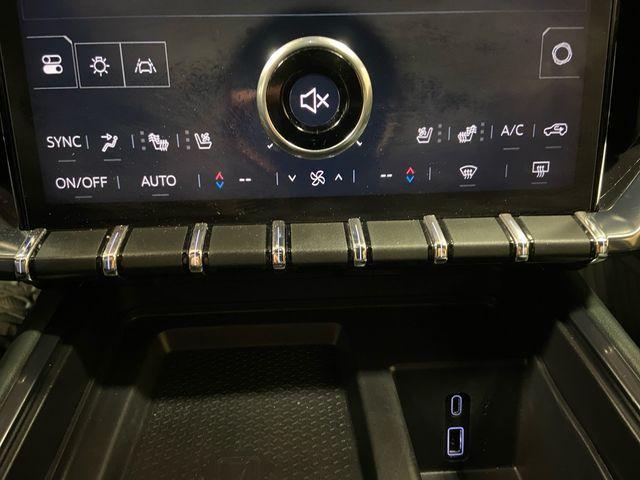 used 2024 GMC Acadia car, priced at $44,994