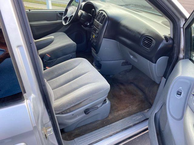 used 2005 Dodge Grand Caravan car, priced at $2,995