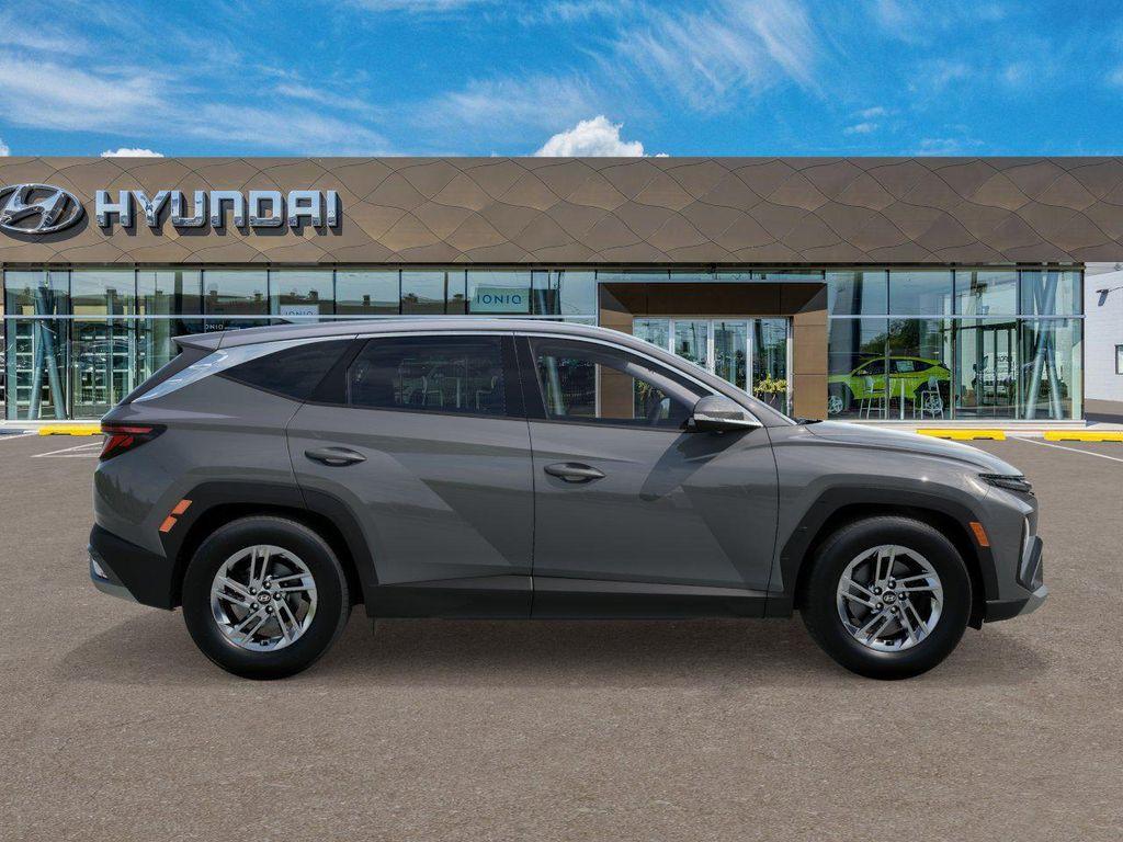 new 2026 Hyundai Tucson car, priced at $29,675