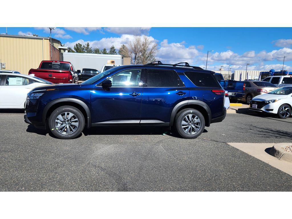 new 2025 Nissan Pathfinder car, priced at $40,890