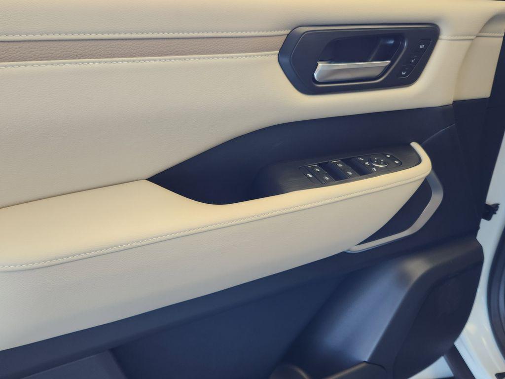 new 2026 Nissan Armada car, priced at $85,995