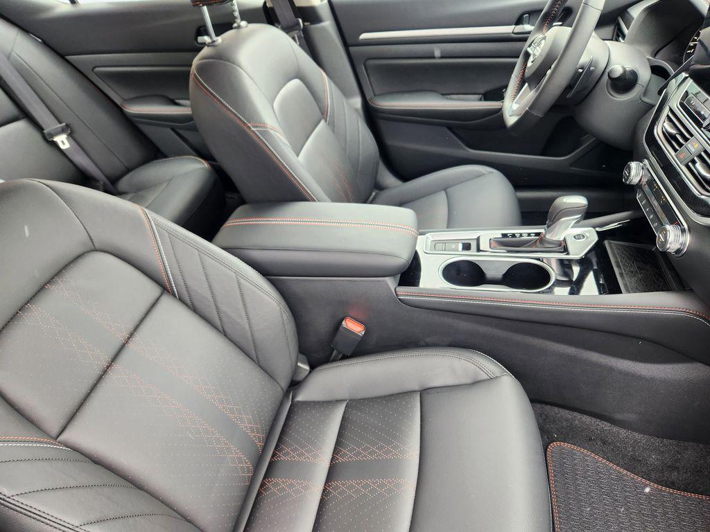 new 2025 Nissan Altima car, priced at $35,900