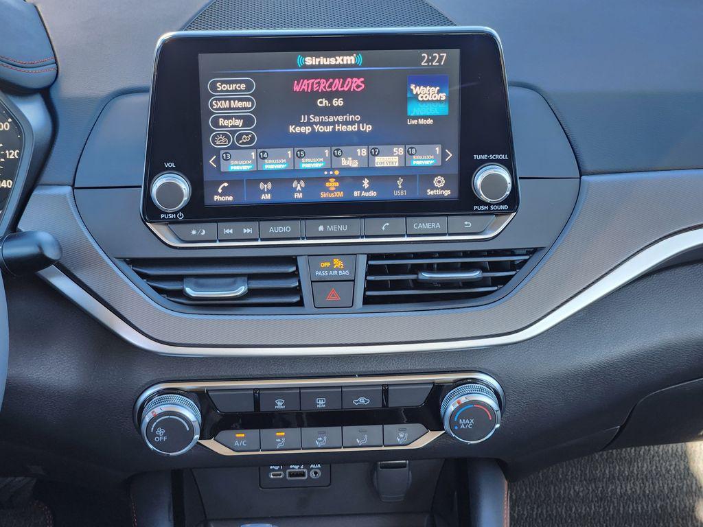 new 2025 Nissan Altima car, priced at $31,900