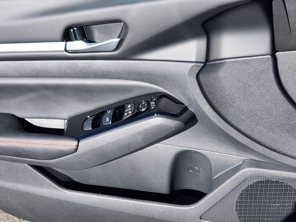 new 2025 Nissan Altima car, priced at $31,900