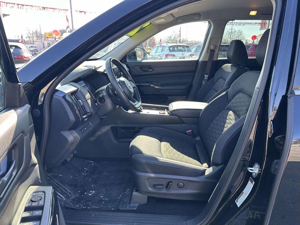 used 2024 Nissan Pathfinder car, priced at $27,885